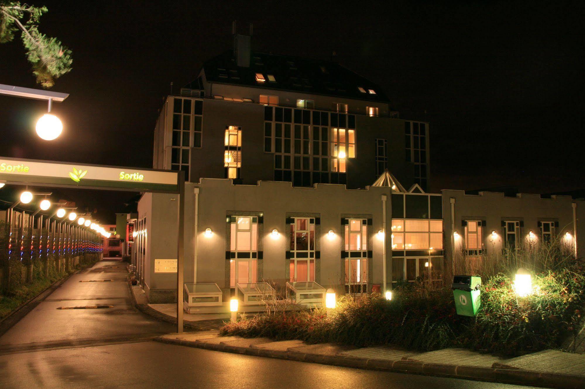 Hotel Olivier Strassen Ngoại thất bức ảnh